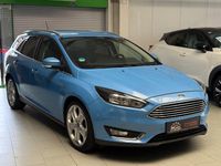 Gebraucht Ford Focus Titanium 125 PS (91 kW) 2017 Blau Kombi