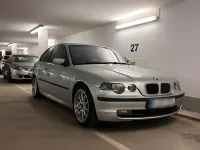 Gebraucht BMW 320 180 PS (132 kW) 2002 Silber