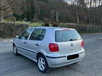 Gebraucht VW Polo 60 PS (44 kW) 2001 Silber Kleinwagen