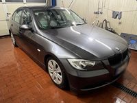 Second-hand BMW 320 Performance 150 CP (110 kW) 2005 Gri Berlinǎ