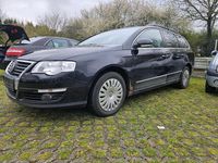 Gebraucht VW Passat 140 PS (102 kW) 2006 Schwarz Kombi