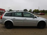 Gebraucht Renault Mégane GrandTour 103 PS (75 kW) 2009 Platingrau Kombi