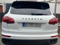 Second-hand Porsche Cayenne 262 CP (192 kW) 2016 Alb SUV