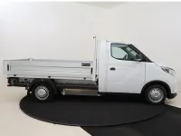 Neu Maxus eDeliver 3 89 kW (122 PS) 2025 (warm white) Van