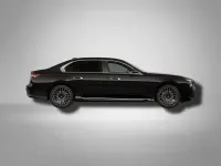 Gebraucht BMW 740 M Sport 286 PS (210 kW) 2026 Saphirschwarz metallic Limousine