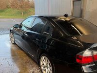 Gebraucht BMW 318 2007 Schwarz Limousine