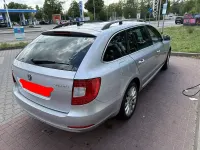 Gebraucht Skoda Superb Elegance 140 PS (102 kW) 2012 Silber Kombi