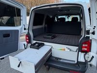 Gebraucht VW Transporter 102 PS (75 kW) 2016 Weiß Van