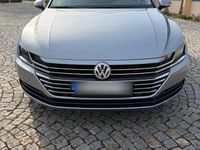 Gebraucht VW Arteon 150 PS (110 kW) 2017 Grau Kleinwagen