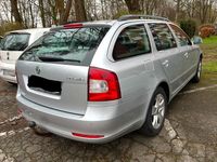 Gebraucht Skoda Octavia 160 PS (117 kW) 2009 Silber Kombi