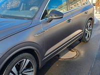 Gebraucht VW Touareg R 286 PS (210 kW) 2018 Grau SUV