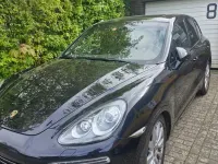 Second-hand Porsche Cayenne 245 CP (180 kW) 2011 Negru SUV