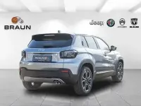 Nouvelle Jeep Avenger Summit 110 ch (80 kW) 2025 Gris SUV