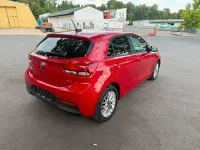 Gebraucht Kia Rio DREAM-TEAM Edition 84 PS (61 kW) 2017 Rot Limousine