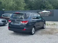 Gebraucht SsangYong Rodius Quartz 178 PS (130 kW) 2017 Grau Van / Kleinbus