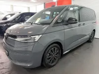 Gebraucht VW Multivan Life 150 PS (110 kW) 2024 Grau Van / Kleinbus