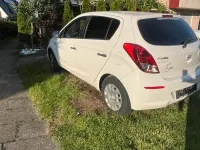 Gebraucht Hyundai i20 86 PS (63 kW) 2013 Weiß Kleinwagen