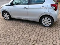 Gebraucht Peugeot 108 Active 82 PS (60 kW) 2015 Silber Kleinwagen