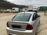 Gebraucht Opel Vectra 130 PS (95 kW) 2002 Silber Coupé