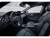 Gebraucht Mercedes GLA180 122 PS (89 kW) 2019 Silber iridiumsilber (metallic) SUV