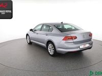 Gebraucht VW Passat 150 PS (110 kW) 2019 Pyritsilber Limousine