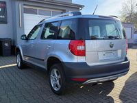Gebraucht Skoda Yeti 105 PS (77 kW) 2014 Silber SUV