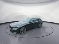 Gebraucht BMW 540 M Sport 303 PS (222 kW) 2026 Schwarz Kombi