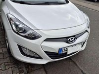Gebraucht Hyundai i30 Classic 99 PS (72 kW) 2015 Limousine
