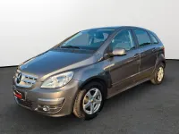 Gebraucht Mercedes B180 116 PS (85 kW) 2011 Grau Kleinwagen