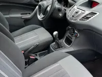 Usata Ford Fiesta 60 CV (44 kW) 2010 Argento Utilitaria