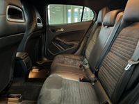 Gebraucht Mercedes GLA220 AMG line 170 PS (125 kW) 2014 Polarsilber  metalliclack SUV