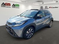 Neu Toyota Aygo X 72 PS (52 kW) 2025 Grau SUV