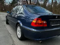 Używany BMW 318 143 KM (105 kW) 2004 Niebieski Sedan/Limuzyna