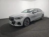 Neu BMW 540 M Sport 303 PS (222 kW) 2026 Grau Limousine