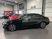 Gebraucht Mercedes A180 116 PS (85 kW) 2020 Schwarz Limousine