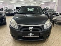 Gebraucht Dacia Sandero Lauréate 75 PS (55 kW) 2011 Grau Kleinwagen