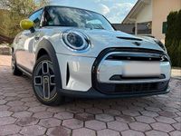 Gebraucht Mini Cooper SE 135 kW (184 PS) 2021 Silber Kleinwagen