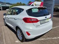 Gebraucht Ford Fiesta Titanium 101 PS (74 kW) 2019 Frostweiß Kleinwagen