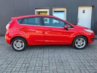 Gebraucht Ford Fiesta Titanium 80 PS (58 kW) 2013 Rot Limousine