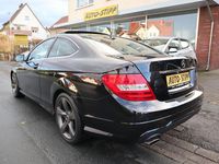 Gebraucht Mercedes C180 AMG 156 PS (114 kW) 2015 Obsidianschwarz (metallic) Coupé