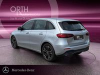 Gebraucht Mercedes B180 Progressive 136 PS (100 kW) 2024 Metalliclack hightechsilber Van / Kleinbus