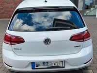 Gebraucht VW Golf VII Join 131 PS (96 kW) 2019 Weiß Limousine