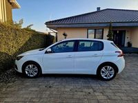 Gebraucht Peugeot 308 Active 131 PS (96 kW) 2021 Weiß Limousine