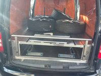 Gebraucht VW Caddy 140 PS (102 kW) 2010 Schwarz Van / Kleinbus