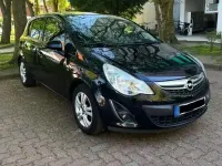 Usata Opel Corsa Satellite 69 CV (50 kW) 2011 Nero Utilitaria