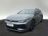 Gebraucht VW Passat R-line 272 PS (200 kW) 2026 Grau Kombi