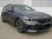 Gebraucht BMW 540 Sport Line 303 PS (222 kW) 2025 Grau Limousine
