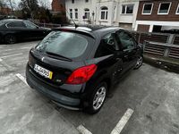 Gebraucht Peugeot 207 88 PS (64 kW) 2006 Schwarz Kleinwagen