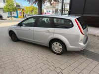 Usata Ford Focus 116 CV (85 kW) 2010 Argento Station wagon