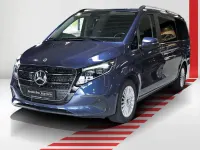 Gebraucht Mercedes V220 Style 163 PS (119 kW) 2024 Blau Van / Kleinbus